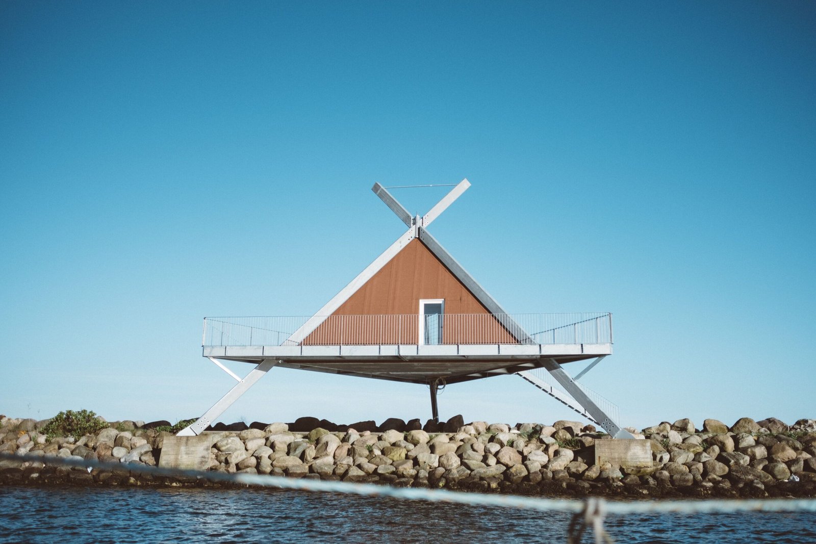 beach house chimney